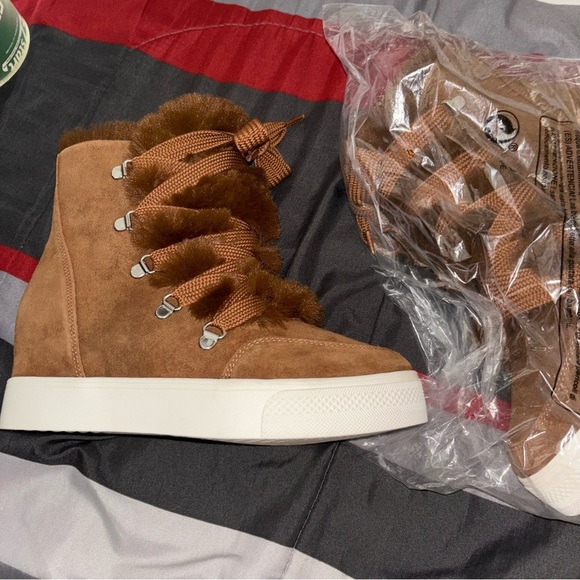 Steve Madden Shoes - Steve Madden Fur Boots